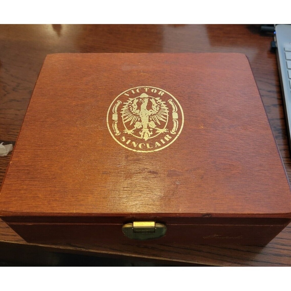 Victor Sinclair Wooden Cigar Box